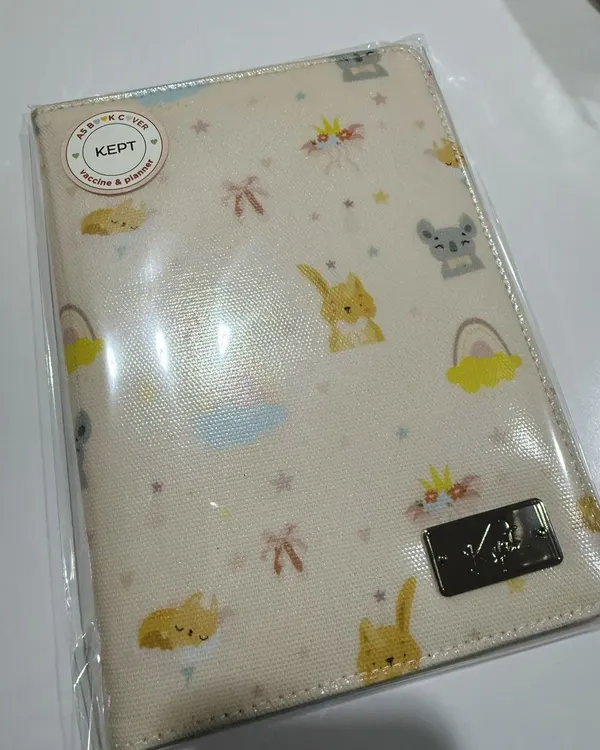 รูปจากลูกค้า — Vaccine Book/Planner · My Sunshine · น้ำตาลมอคค่า (Mocha)