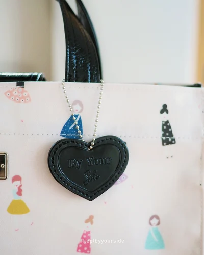 Cozy Urban · Little Girls · ดำเงา (Glossy Black) — รายละเอียด