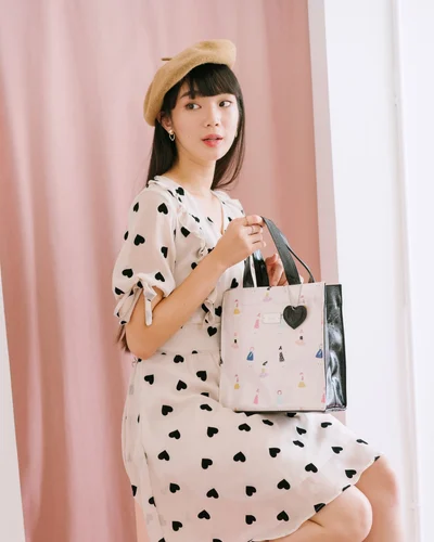 S · Little Girls · ดำเงา (Glossy Black) — รูปที่ 6