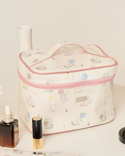 Cosmetic Bag (Bucket Flips) · Happy Puppy · ชมพูอ่อน