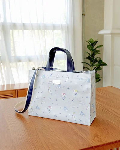Crossbody Daily Hopping · Arctic Friends · น้ำเงินกรมท่า (Navy)