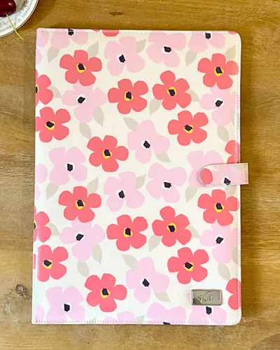 Deed Holder (โฉนด B4) · Blooming · เบจ (Beige)
