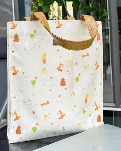 M · Fluffy Party · น้ำตาลทอง