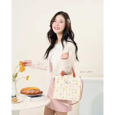 Crossbody Mellow Hopping · Pete Rabbit · ส้มเข้มแครอท (Carrot)