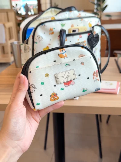 Pocket Bag · Wiggly Heart Dot · ดำ